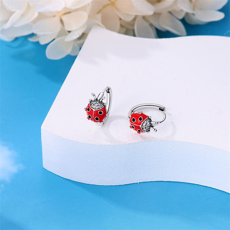 Pendientes de Plata de Ley 925 para Mujer con Diseño de Mariquita, Mariposa, Libélula y Flor de Iris Adecuados para Bodas y Fiestas Joyería Exquisita