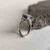 Серебряное кольцо с александритом 8.205ct, фианитами, вес изделия 5,01 гр (2187578)