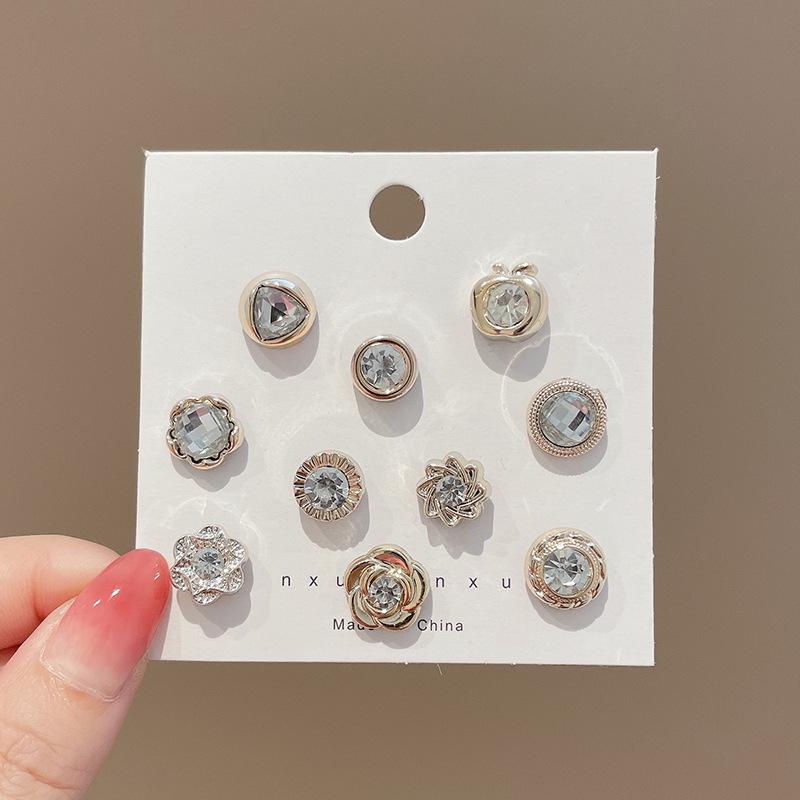 

Брошь-булавка с V-образным вырезом для защиты от оголения: Женский декоративный воротник-аксессуар