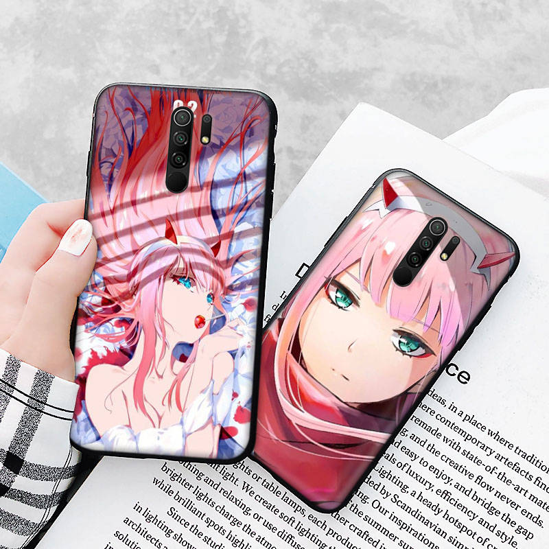 Černé pouzdro pro Xiaomi Redmi 13C Note 9 iPhone XR 7 8 14 15 11 12 13 X XS Pro Max Samsung A25 S23 S24 FE Ultra Plus Darling in the FranXX