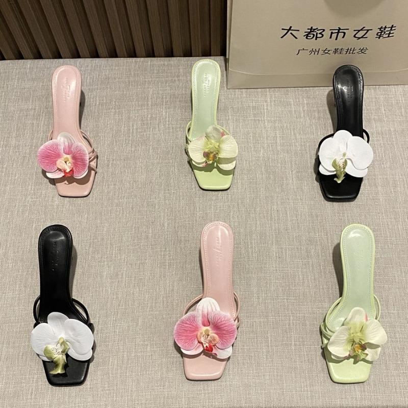 Flower Decoration Women Slippers Hawaiian Bohemian Vacation Style Women High Heel Slippers Square Head Open-toed Slippers Slides