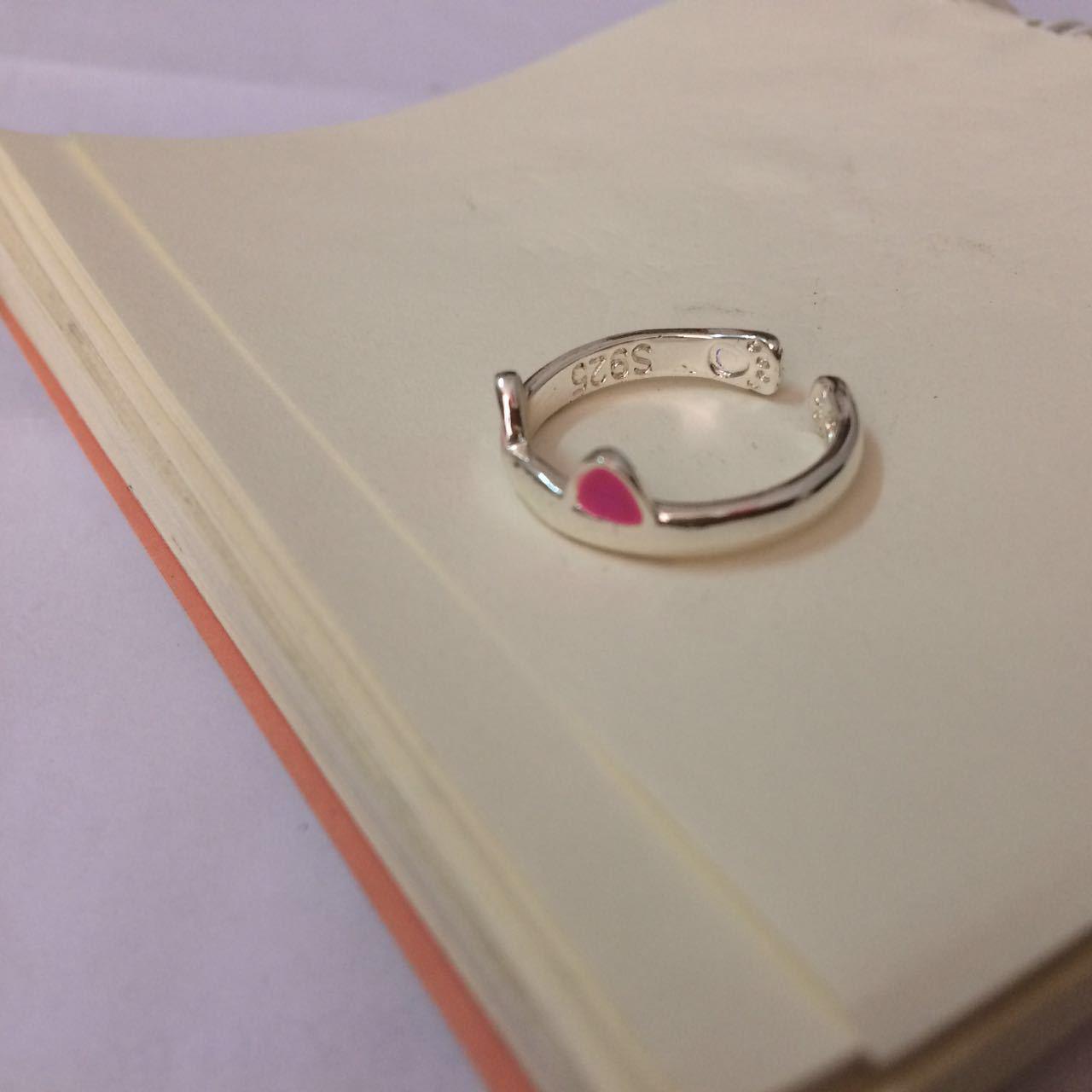 

Просте миле кільце для кошенят і цуценят - ювелірні вироби японського/корейського мультфільму тварин із котячими вухами Adjustable opening