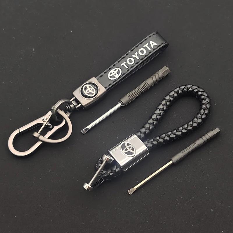 Metal Leather Keyring Car Keychain For Toyota TRD Yaris Rav4 CHR Yaris Prius Avensis Corolla Camry Highlander Hilux Land Cruiser