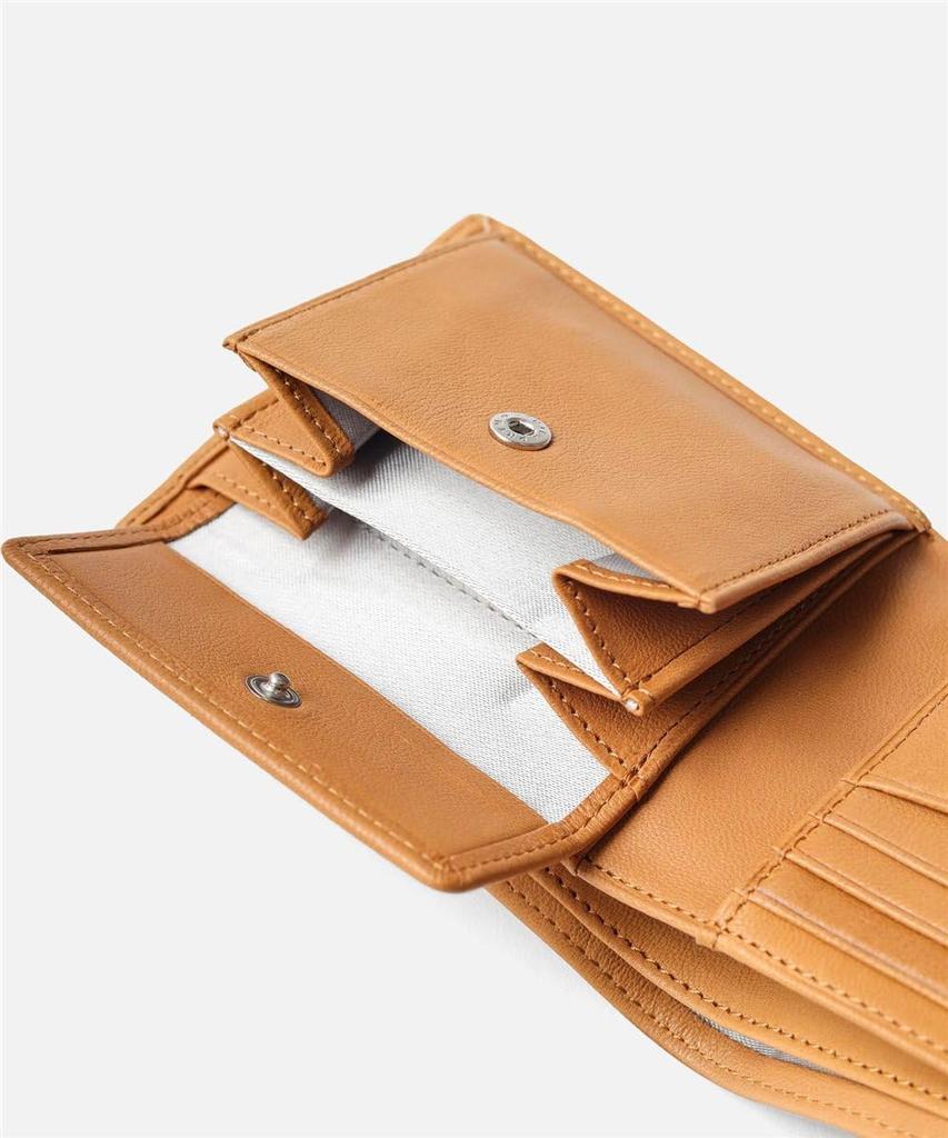 Claude II Sheepskin Wallet for Men [TAKEO KIKUCHI] Bi-fold (Camel) No.790604