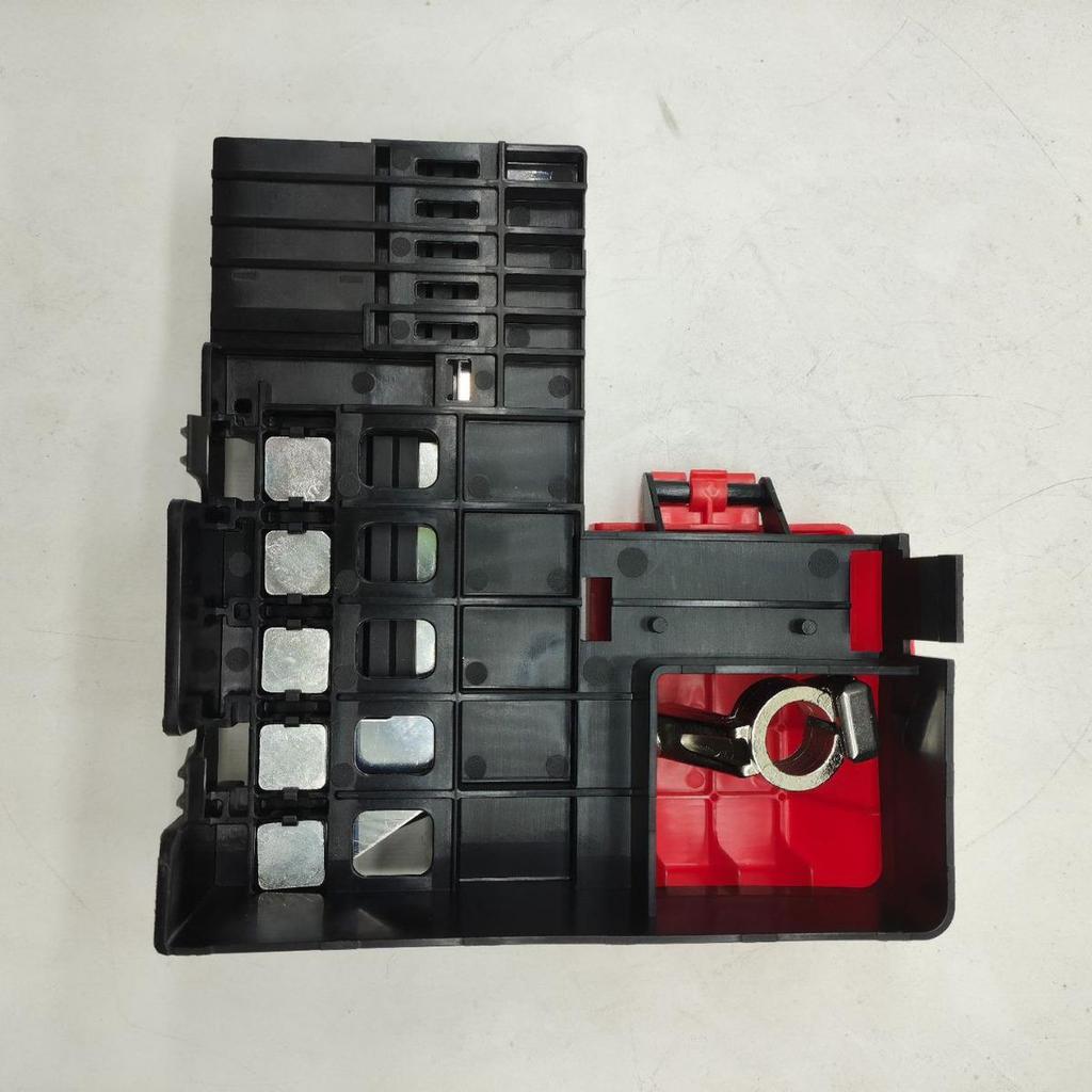 Cadillac Chevrolet 84354716 Battery Cable Fuse Box