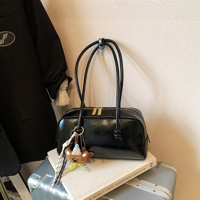 Retro Bag Women's Large Capacity 2025 New Autumn and Winter Versatile Casual Shoulder Underarm Bag Textured Commuter Pillow Bag