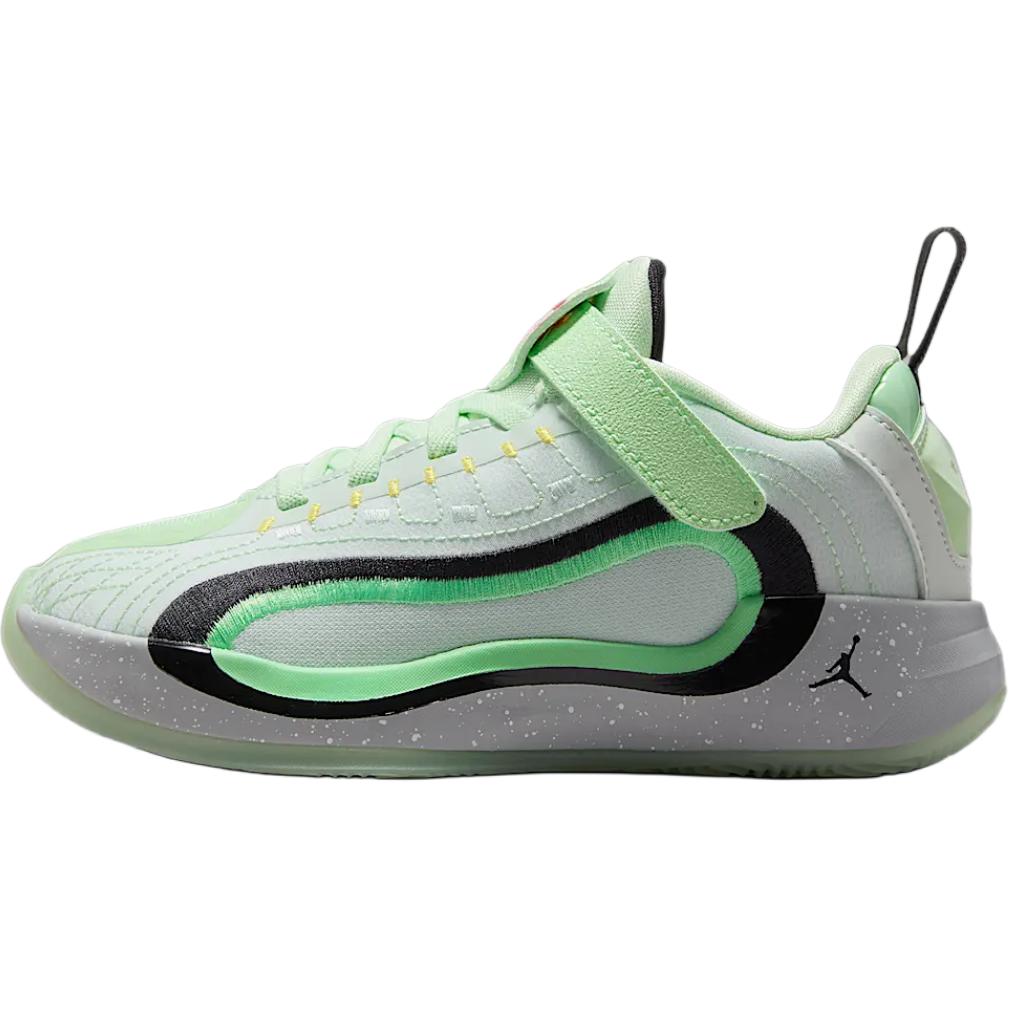 

Jordan Luka 4 Slip Resistant Abrasion Resistant Low top Children s Basketball Shoes Green Children Aged 3 7 Years Old HJ5226-300 29.5