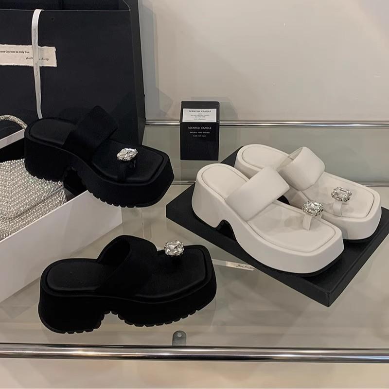 New summer one-word toe sandals thick-soled heightening sandals simple and versatile casual wedge heel muffin shoes