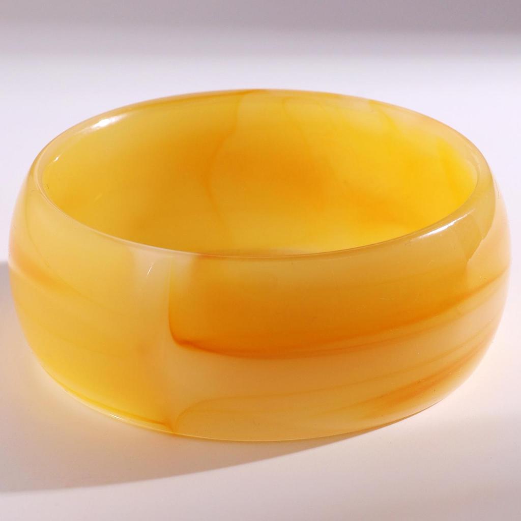 Transparent European & American Retro Resin Irregular Polygon Bracelet - Bold and Unique Hand Jewelry