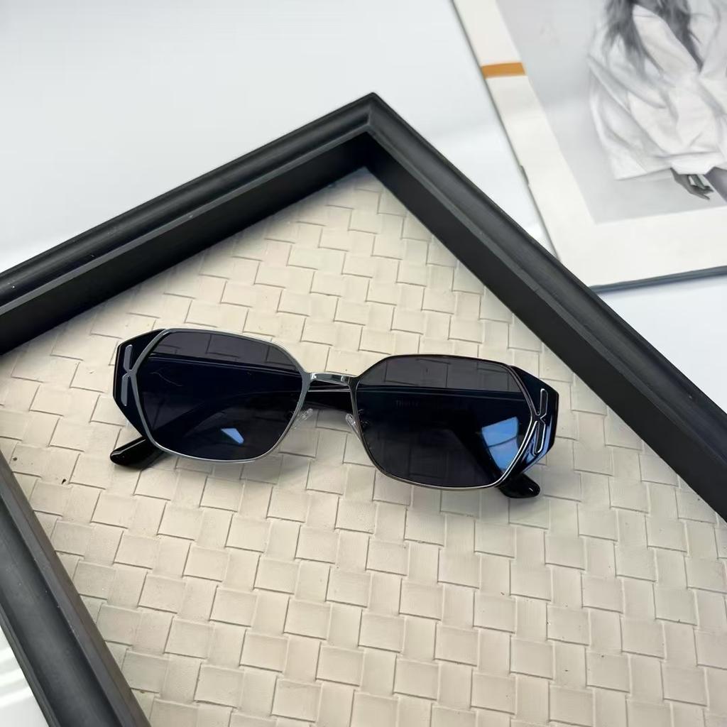 Material Men'S Sunglasses European American Style Sun Glasses For Women Travelling Hiking Sunglass Men