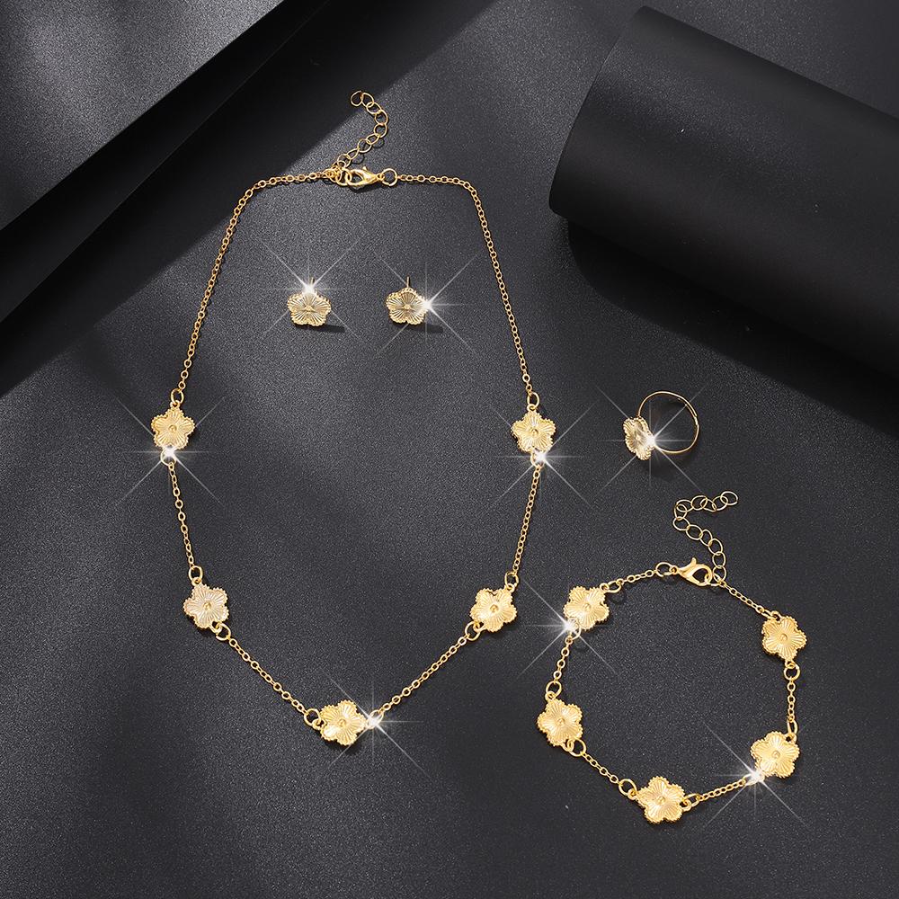Shining Plum Blossom Plant Five Leaf Flower Plant Jewelry Set Bracelet Necklace Earrings Women's Clover