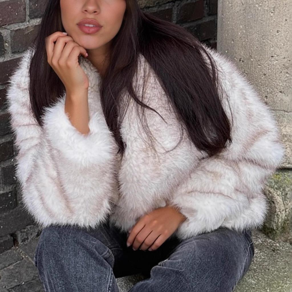 Europa, Amerika, Herbst und Winter neue Damen warmer Mantel mit großem Revers aus Kunstpelz, Imitation Fuchs Plüschmantel