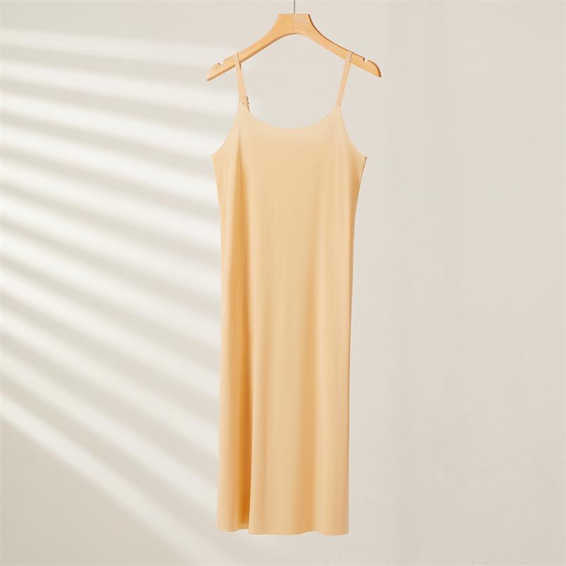 Robes sous-vêtements intégrales sans coutures pour femmes, été, grande taille, soie glacée, jupon, robe sous-jupe, sans manches, chemises de nuit intégrales M 40-50kg beige