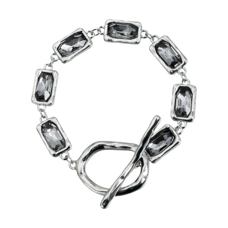 Geometric Square Black Diamonds Crystals Necklace Set Designed For Mysterious And Fashion Enthusiasts