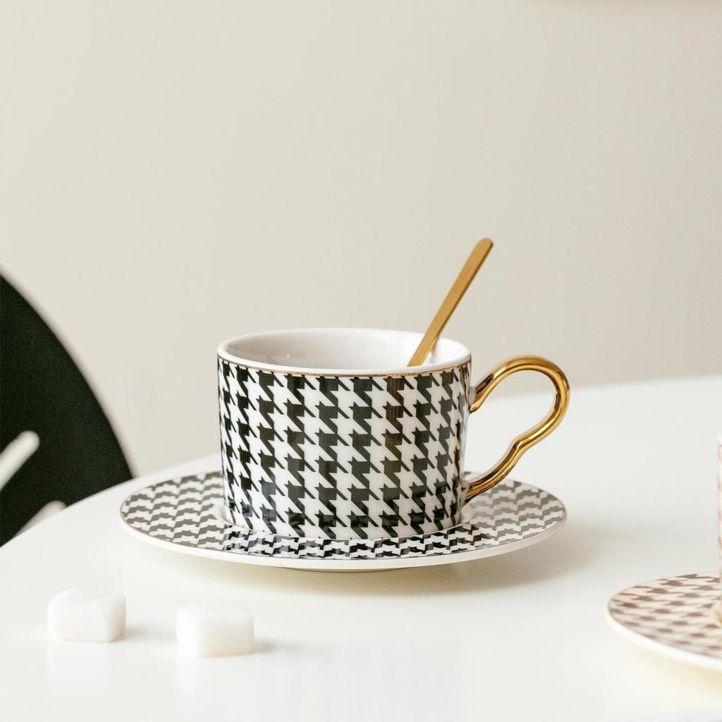 Hahnentritt-Keramik-Nachmittagsteetasse, goldbemalte Kaffeetasse mit Löffel, Büro-Wassertasse, Blumenteetasse für Männer und Frauen