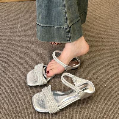 Dámska obuv – Sandále