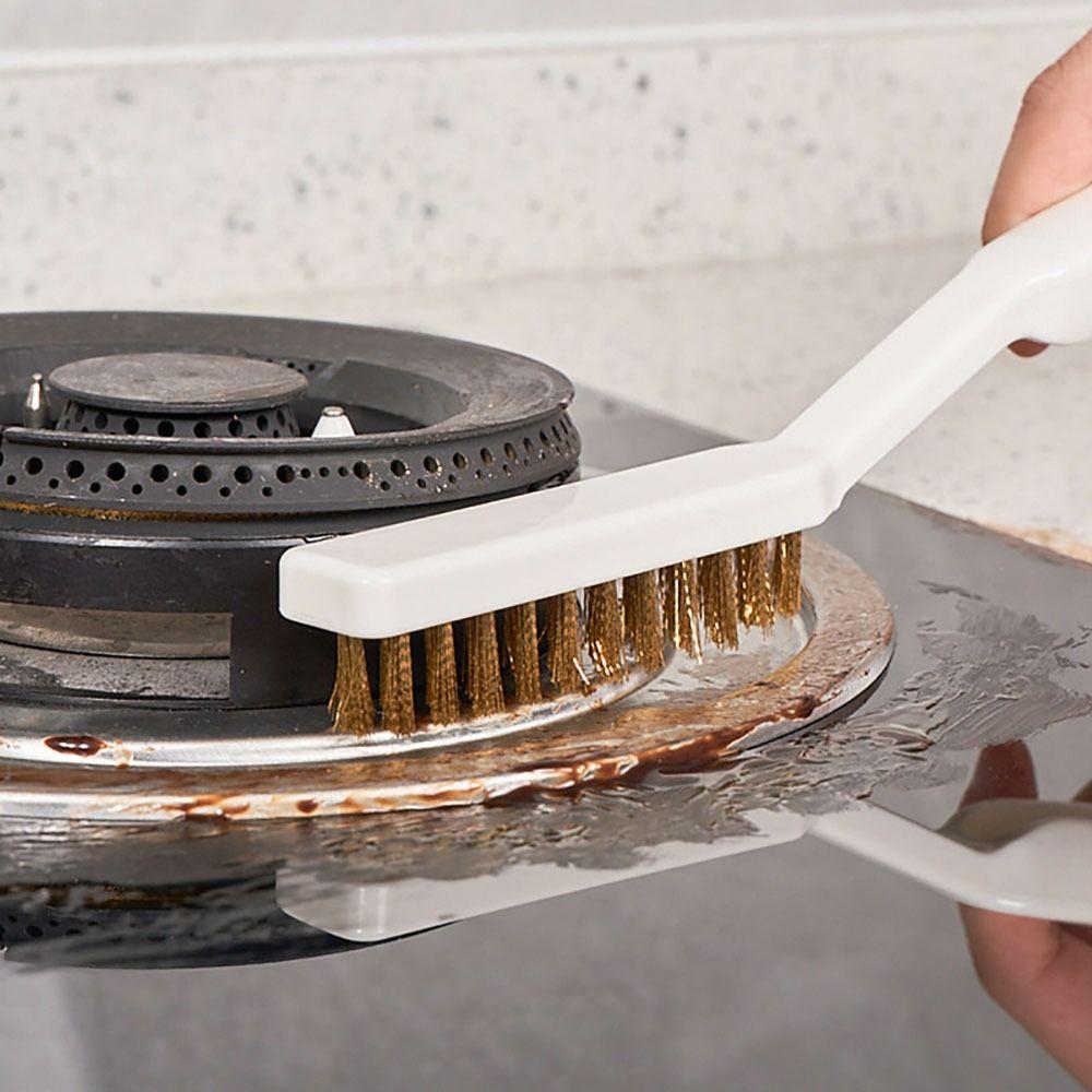 

Белая щетка с лопаточной головкой. Щетка для скруббера. Эффективные чистящие средства. Кухня.