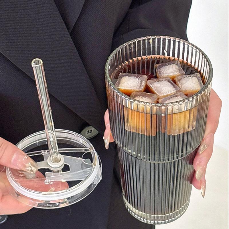 560ml Glass Cups with Lids and Straws Vintage Drinking Glasses Ribbed Iced Coffee Cups Ideal for Coffee Cocktails and Juices