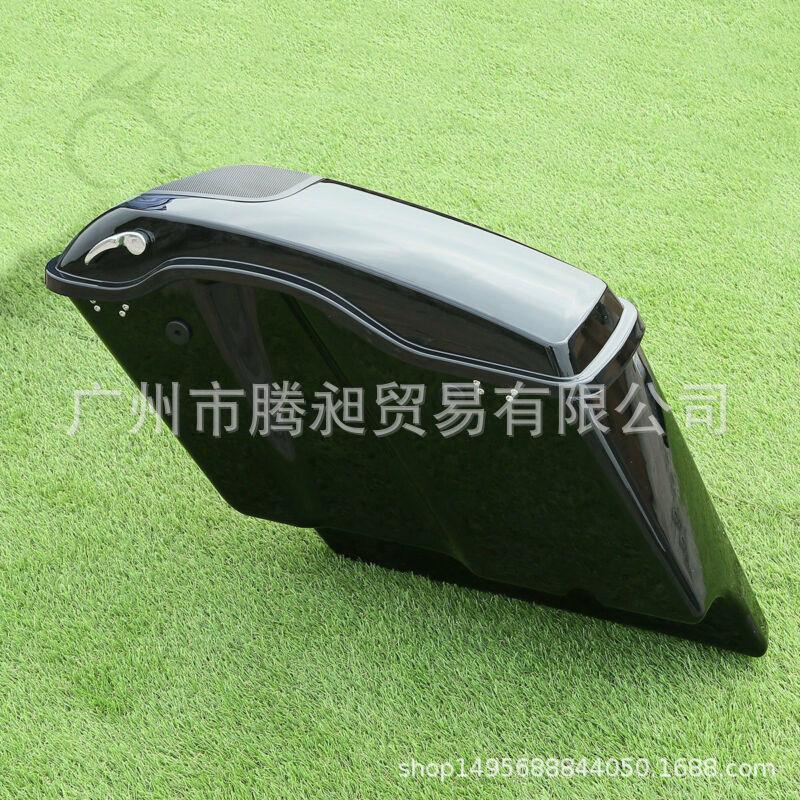 Harley Street Glide/Road King 14-20 Modified Raised Side Box