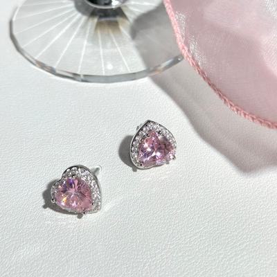 High-End French Zircon Love Stud Earrings Niche Design Super Flash Diamond Sweet Earrings Women