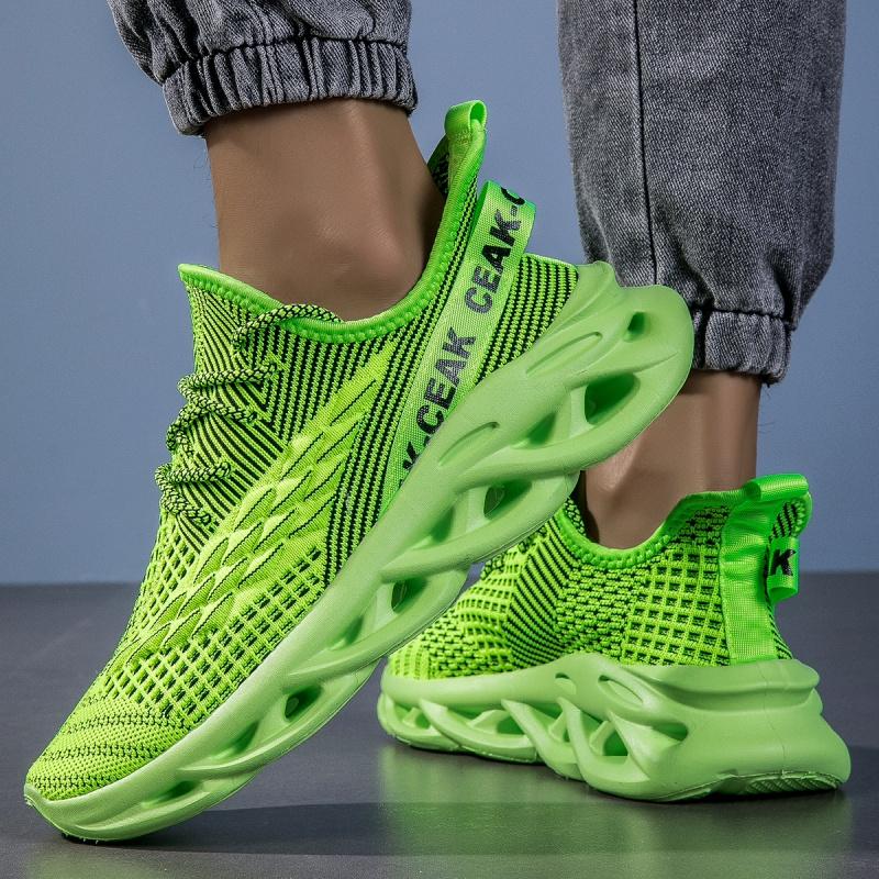 

Men Casual Sport Shoes Breathable Lightweight Sneakers Outdoor Knit Black Running Shoes Athletic Jogging Walking Couple Shoes 36 світло-зелений колір