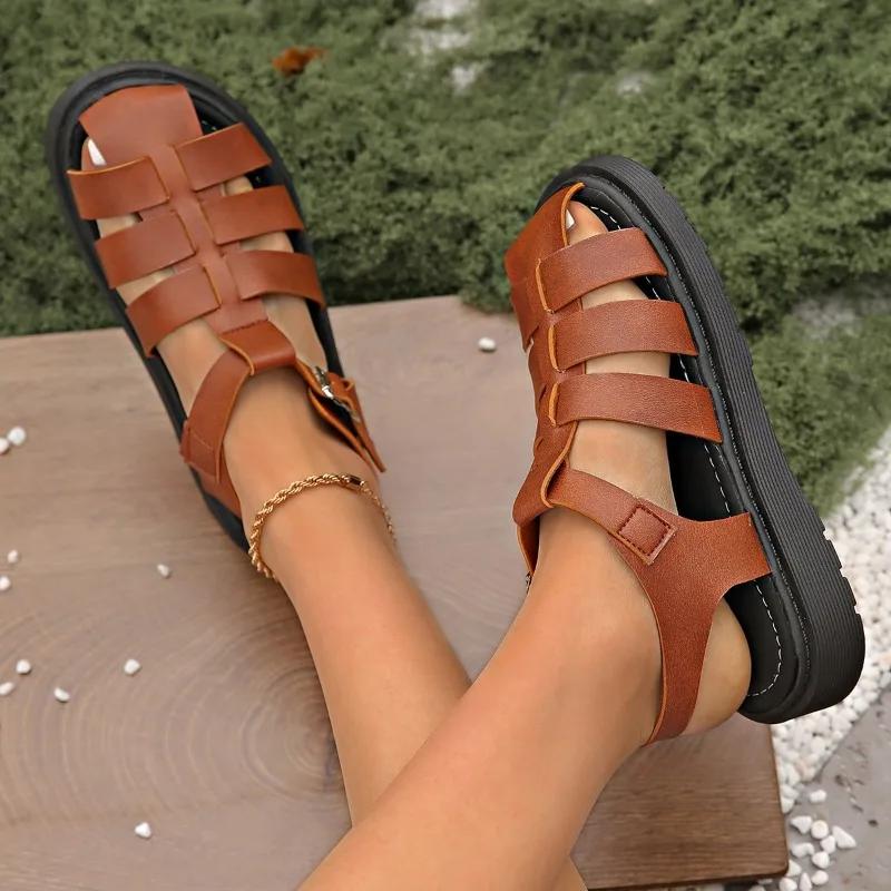 Hot Casual Flatform Roman Shoes Women Summer Broadband Crossover Hollowing Open Toe Buckle Strap Sandals