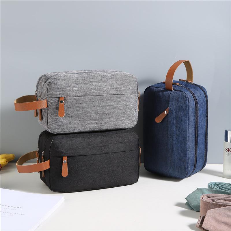 Men's Large Capacity Hanging Toiletry Bag for Travel and Business Trips