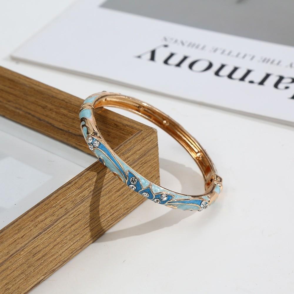 Bracelet Émaillé Élégant Alliage de Zinc Zinc Zinc Bijoux Traditionnels Chinois Manchette Florale Rétro de Cour Pour Femmes