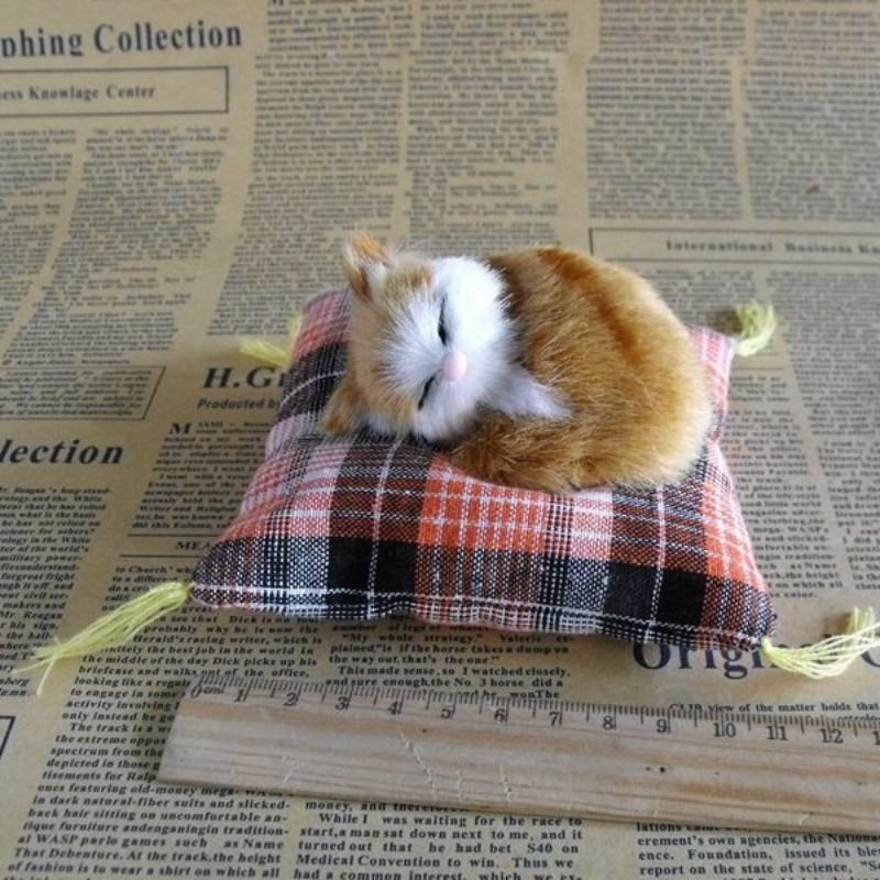 Simulated Cat Ornaments Simulated Animal Cat Cloth Pad Home Desktop Decoration Car Interior Decoration