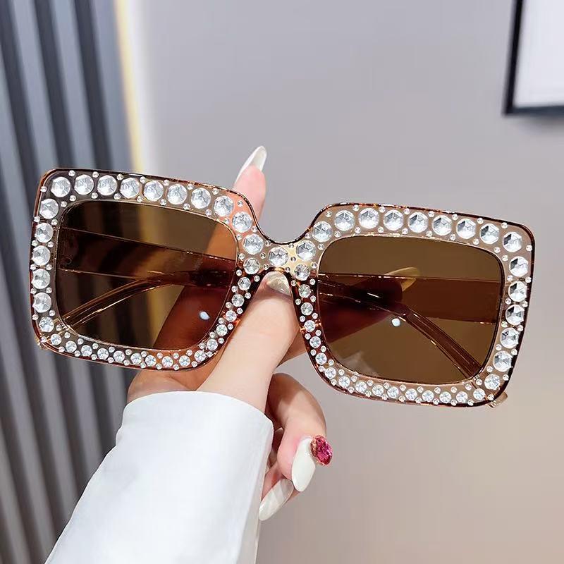 Women's Large Frame Rhinestone Sunglasses with UV Protection - Stylish Outdoor Shades