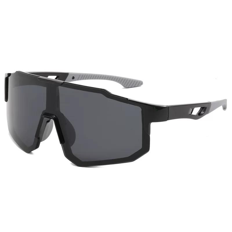 Photosensitive Color Polarized Glasses for Riding Windproof Sports Running Hiking Hiking Bicycle Men Road Bike Goggles Women