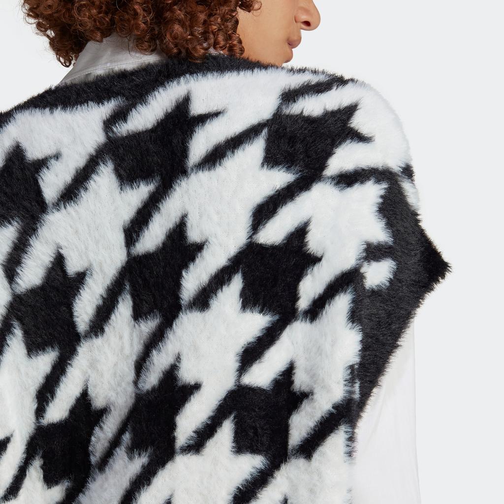 Adidas Originals Trefoil V-Neck Logo Embroidered Vest Women Tops Black IB8613