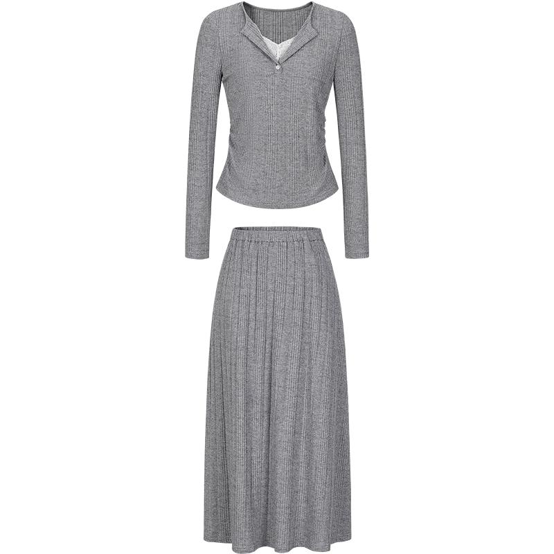 Women s Lace V-neck Shimmer T-shirt & Skirt Set XS