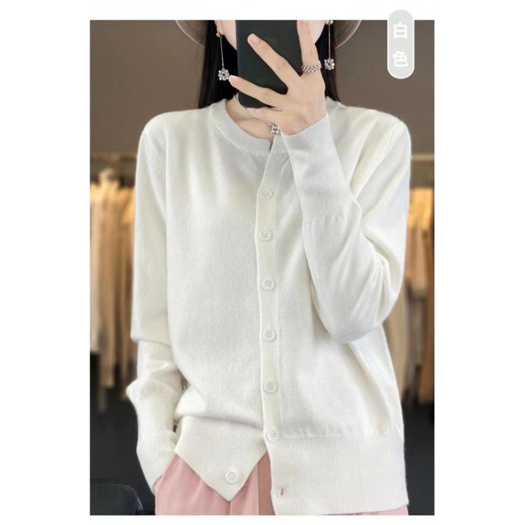Elegant Sweet-style Knitted Cardigan with Long Sleeves – Youthful Comfortable Fashionable Minimalist Sweet Fresh and Sophisticated