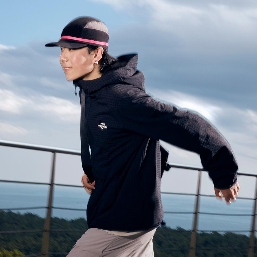 LiNing Fitness Series Outdoor Cycling Camping Windproof Fleece Adaptive Temperature Control Warm Hooded Windbreaker Men Outerwear Black AFDU925-1