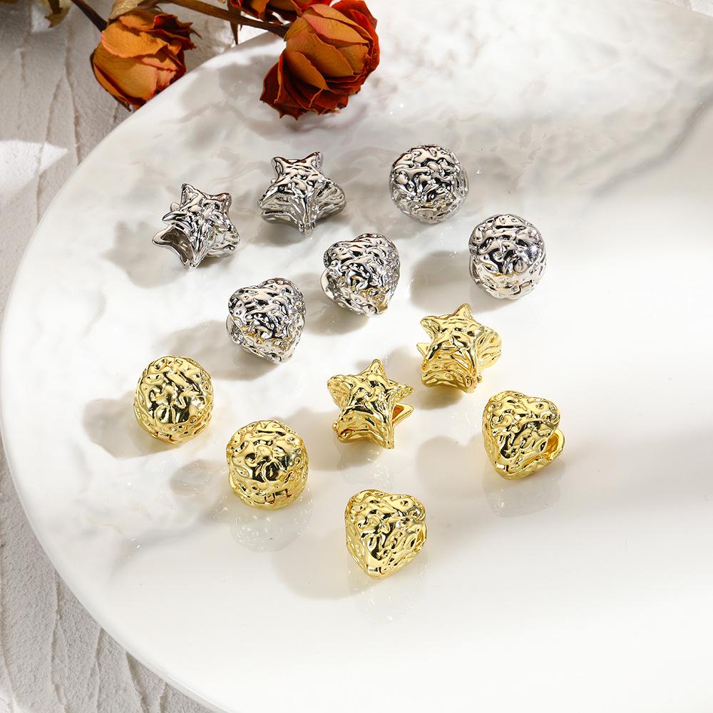 

Retro French Irregular Linen Star Earrings & Concave Heart Ear Cuffs