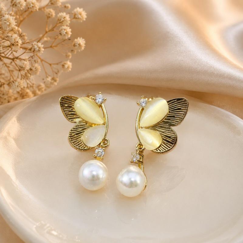 Butterfly Pearl Earrings: Elegant Zirconia-Inlaid Pendant for Women, Light Luxury & Versatile