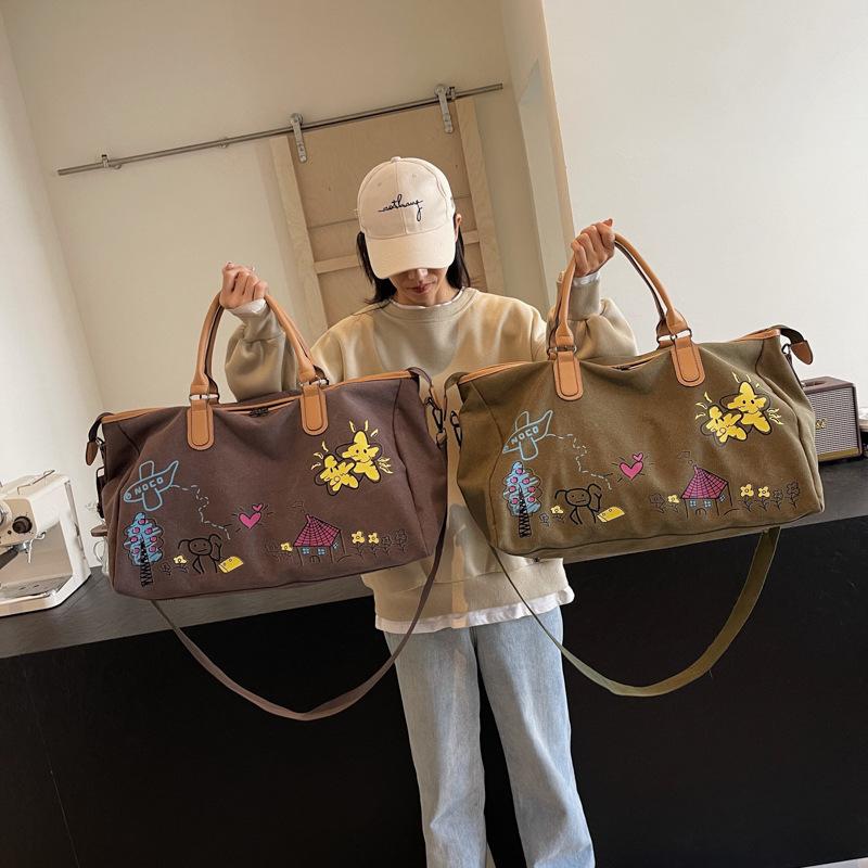Graffiti Travel Bag, the Same Style for Men and Women, Yoga Sports Fitness Bag,wet and Dry Separation, Business Trip with Shoe Compartment, Duffel Bag