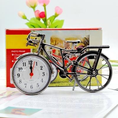 1 pièce Mode Tendance Rétro Européen et Américain Ensemble Réveil Vélo Horloge de Table.
