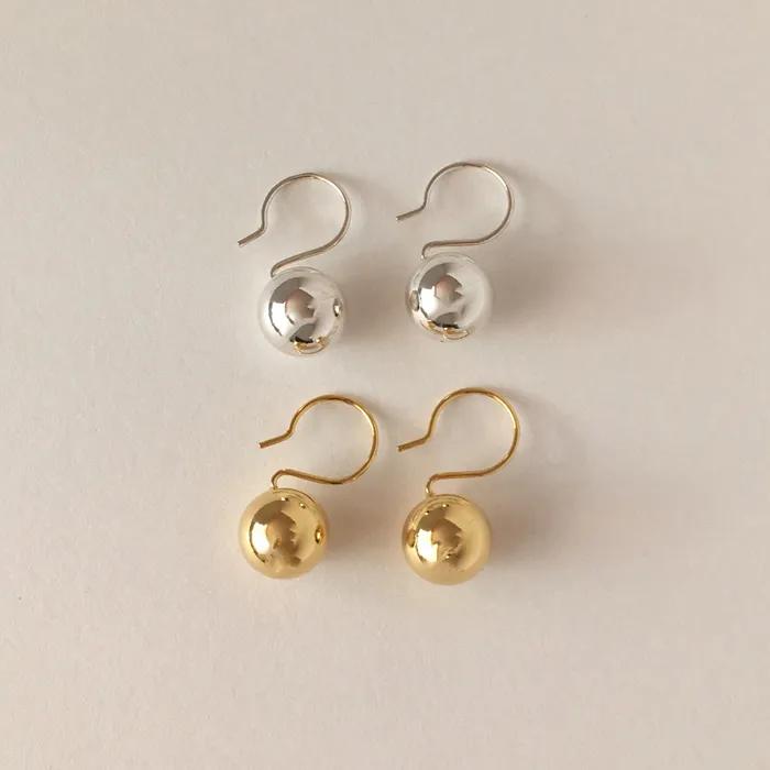 ball earring