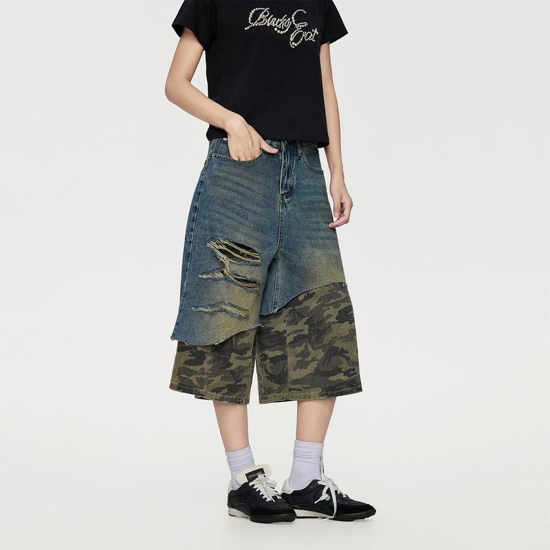 

Black of Exit American Retro Camouflage Patchwork Cropped Denim Shorts with High Street Heavy-Duty Design for Men Blue M