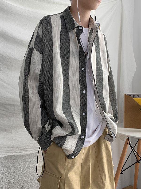Korean Style Men's Long-Sleeved Vertical Stripe Shirt - Casual, Loose, Trendy for Spring & Autumn