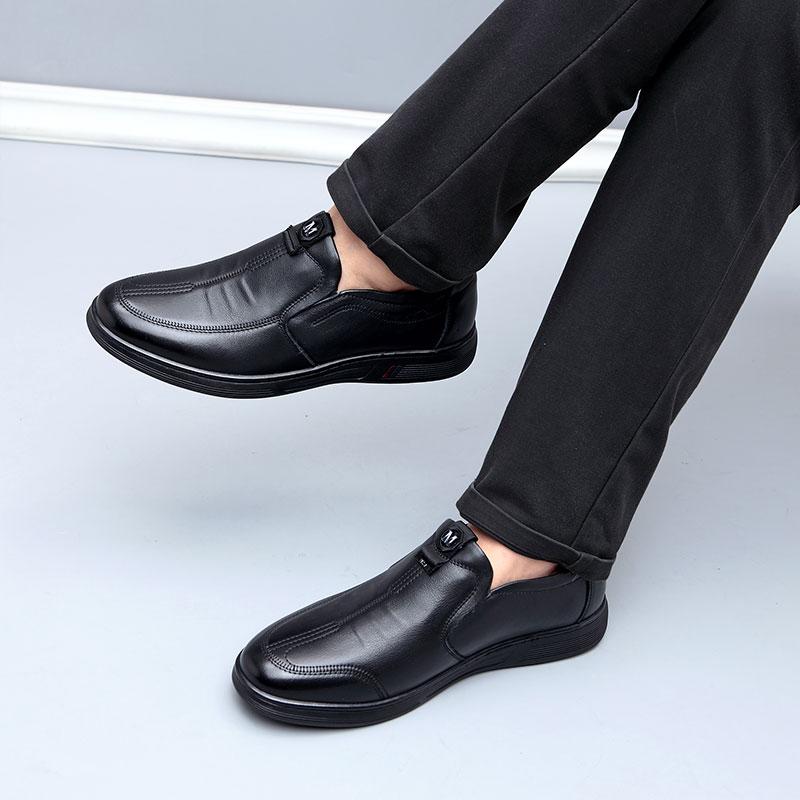 Classic Men's Genuine Leather Shoes Elegant Men's Conference Business Shoes Versatile Casual Shoes for Outdoor Use for men