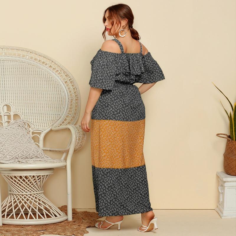 Летние повседневные короткие платья с открытыми плечами и рюшами на рукавах для женщин — фото 4