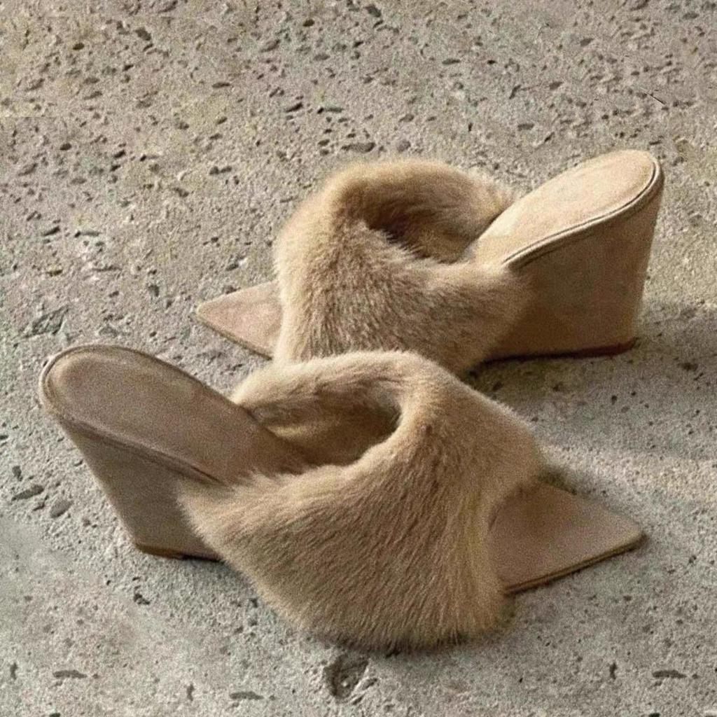 Scarpe Mao Mao scarpe con tacco a zeppa da donna scarpe a punta mezze pantofole da esterno primavera e estate nuove pigre a un pedale scarpe di cotone commercio estero