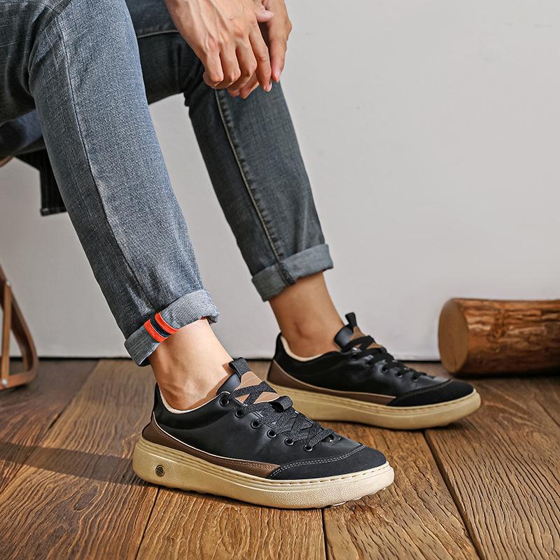 Shoes Autumn Light and Breathable Comfortable Casual Shoes Leather Surface Low Top Thick Baseplate Shoes