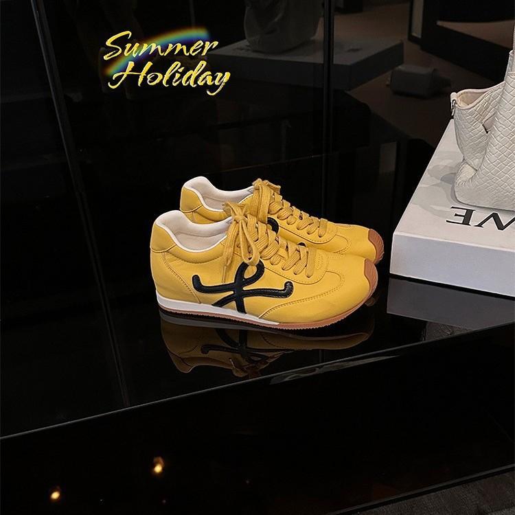 Sheepskin Version~ Roy Wei Leather Delicate and Versatile Inner Height Increase 5cm German Training Shoes Women's 2025 New Height Increase Forrest