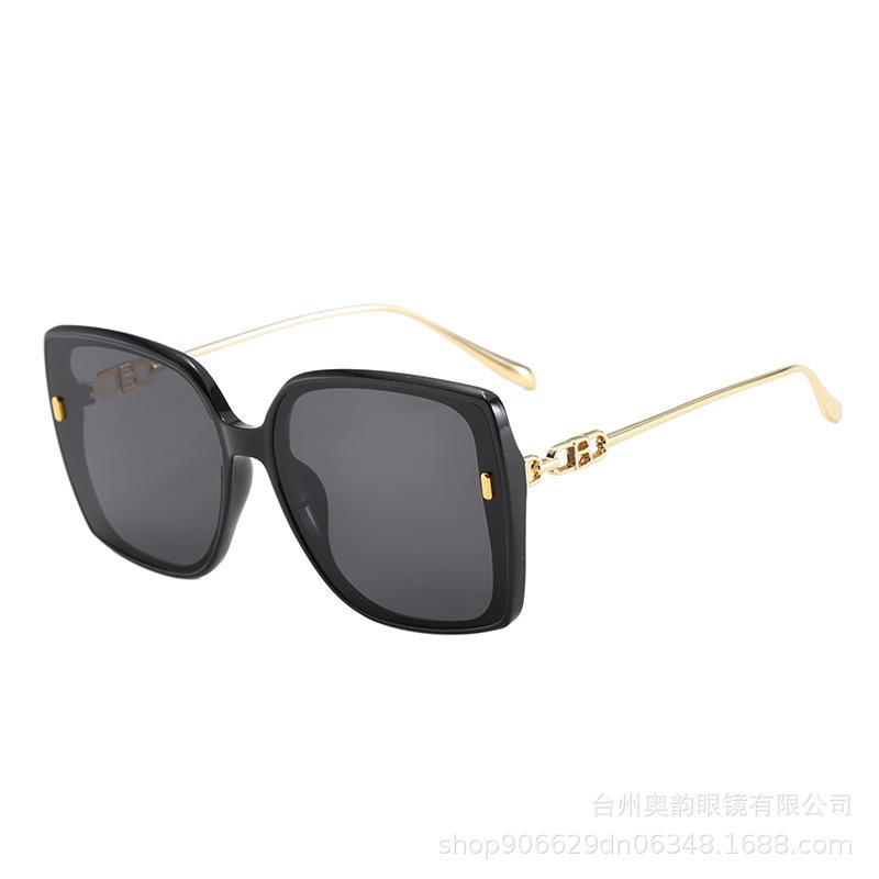 Fashion Vintage Oversized Square Sunglasses for Woman Retro Sun Glasses Women Men Driving Eyewear Female Sunglass Oculos De Sol