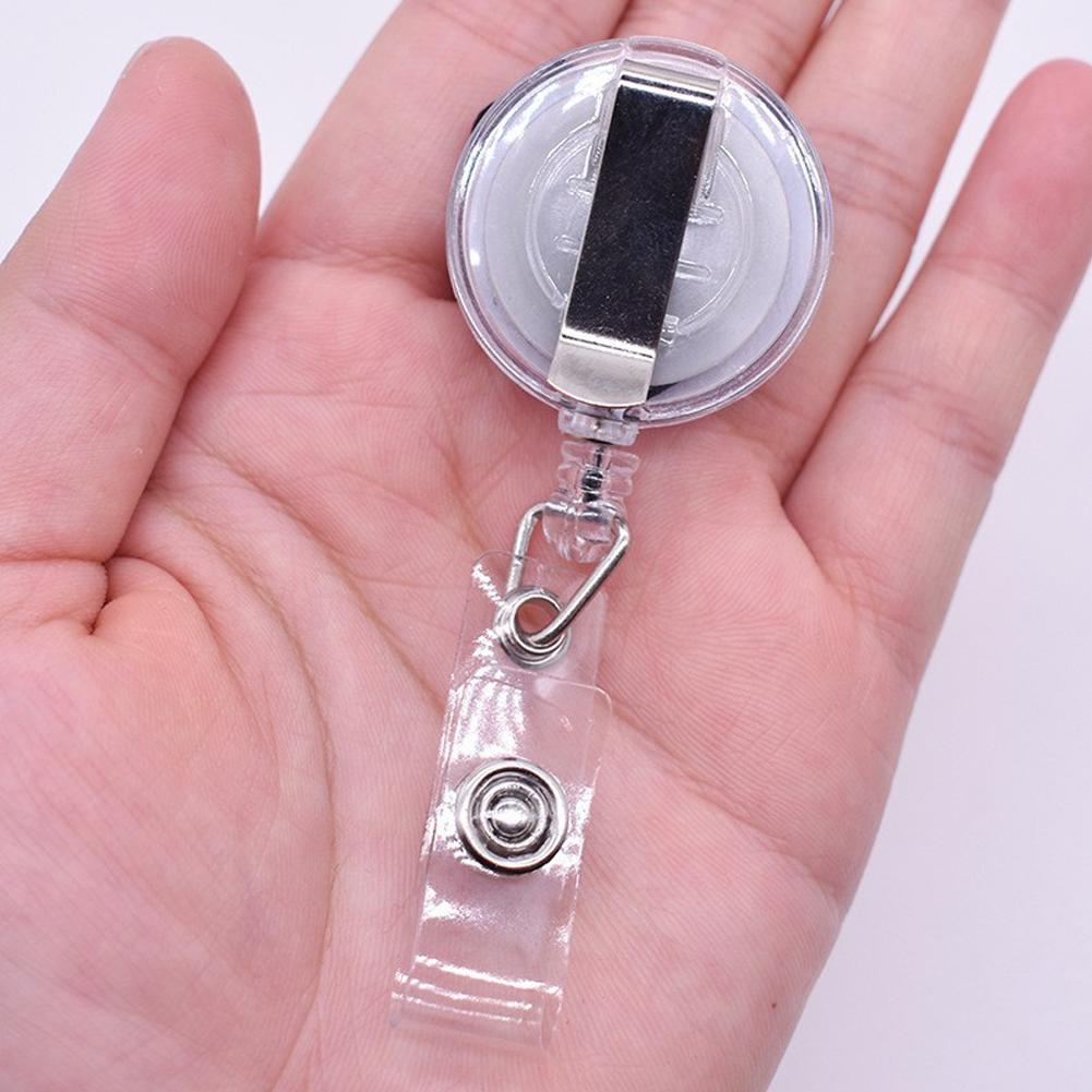 Kreslený navíjecí odznak s klipem, zatahovací ID šňůrka, jmenovka, držák na karty, klip na odznak, kancelářské potřeby pro lékaře a sestry, držák na průkaz