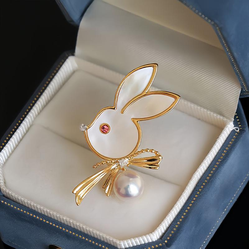 Cute Rabbit Brooch Versatile Luxury Fashion Pearl Lapel Badge Pin Bags Clothes Hats Pins Accessories Jewelry Gift For Women